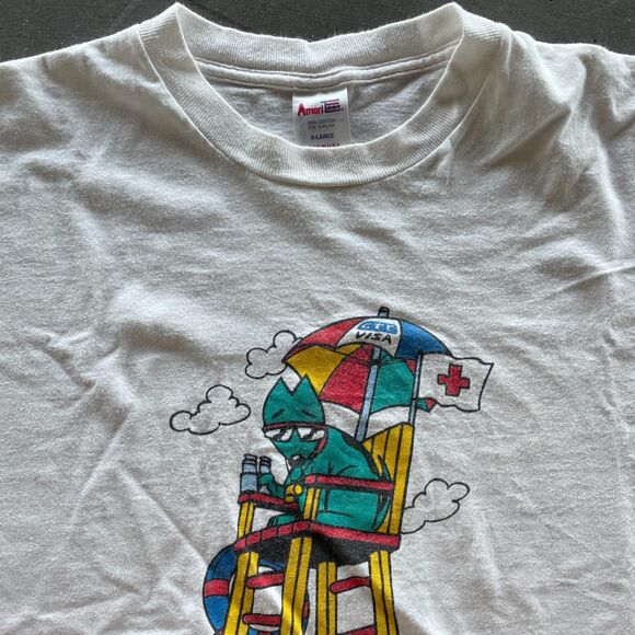 Vintage lifeguard Dog tee - Picture 2 of 3